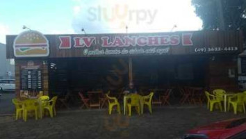 Lv Lanches inside