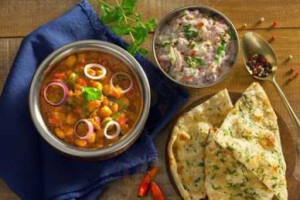Swadisht Traditional Indian Cuisine inside