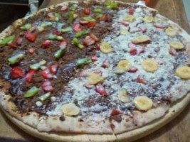 Pizzaria E Petiscaria A Moda Da Casa food