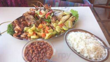 Barraca Da'lua Beach Lounge Restaurant food