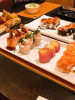 Exclusivo Sushi Lounge food