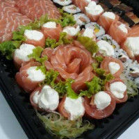Sushi Gourmet food