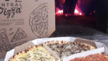 Central Pizza Forno A Lenha food