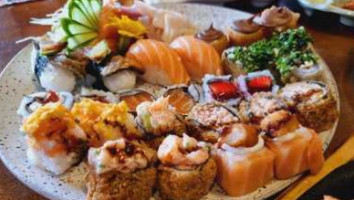 Nagoro Sushi Itu food