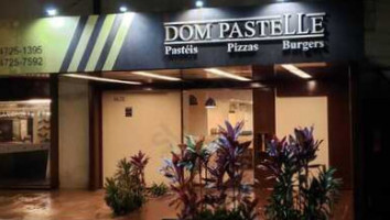 Dom Pastelle outside
