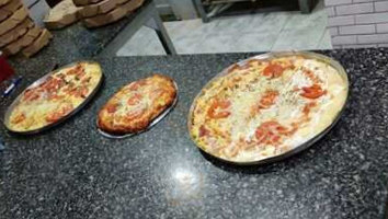 Pizzaria Magueju food