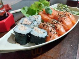 Natsu Sushi food