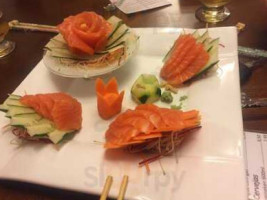 Sushi Binho food