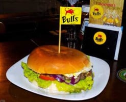 Bull's Burger & Beer food