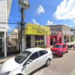 J. J. Bombons Exterior