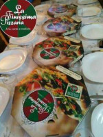 La Finíssima Pizzaria food