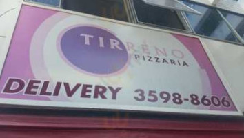 Tirreno Pizzaria outside