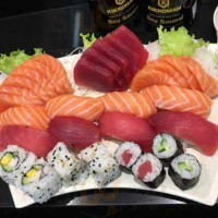 Sushi Hiroyuki food