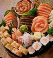 Ishi Mar Sushi inside
