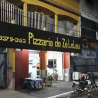 Pizzaria Ze Leleo inside