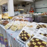Bombons Dourados À l'intérieur
