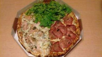 Deck Pizzaria E Choperia food