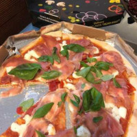 Pizzaria Tradizione Italiana food