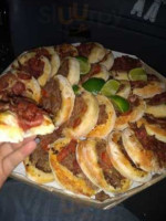 Mc Dinei Lanchonete E Pizzaria food