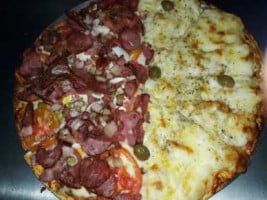 Pizzaria A Italiana food