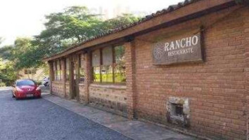 Rancho E Adega outside