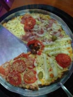 Opção Pizzaria E Choperia food