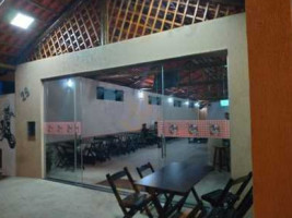 Pizzaria Do Vale inside