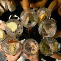 Periquita Gin Club food