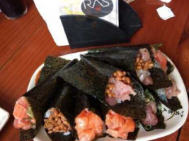 Ras Robata E Art Sushi food