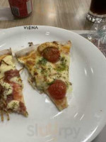 Viena E Confeitaria food