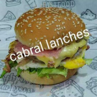 Cabral Lanches food
