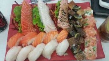 Ippon Sushi food