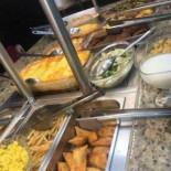 Dom Feijão food