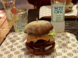 Fabrick Experience Burger food
