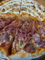 Vespa Pizza food