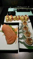 Honshu Sushi E Parrilla food