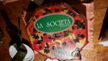 Pizzaria La Societa food
