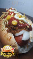 Dog Show / Hot Dog food