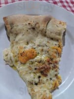 Pizzaria Marielli food