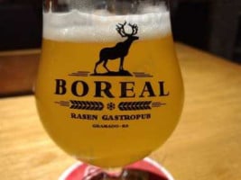 Boreal Rasen Gastro Pub inside