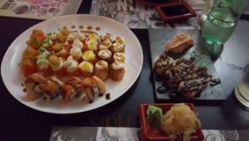 Ronin Zushi food