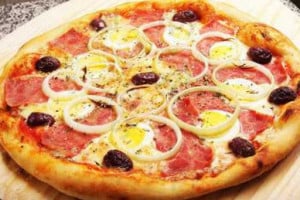 Tijolinho Pizzaria E Lanchonete food