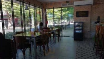 Seranata Café E Creperia inside