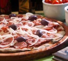 Pizzaria Nuzzi food