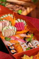 Tanoshii Sushi food