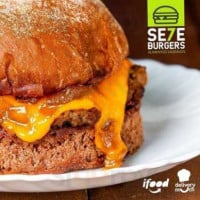 Se7e Burgers food