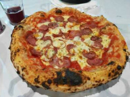 Calzona Pizzeria Napoletana food