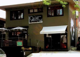 Quiat Gastronomia outside