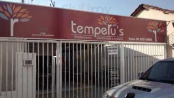 Temperu's Restaurante inside