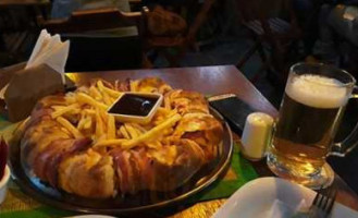 Belenus Irish Pub food